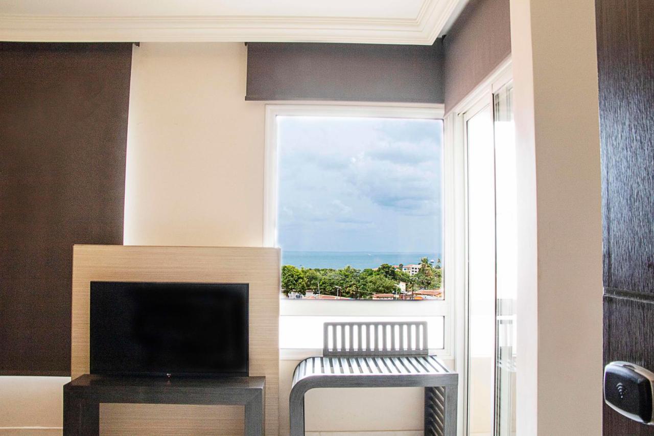 Home Suites Boutique Hotel Freetown Bagian luar foto